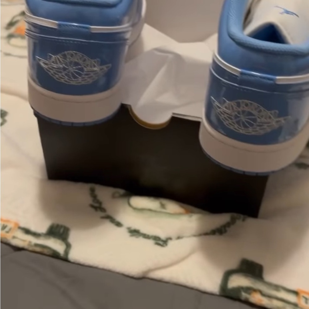 Air Jordan UNC Blue and White Sneakers - Picture 5 of 7